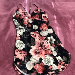 Floral dress sleeveless